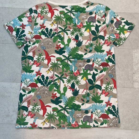 Mini Boden dinosaur 🦖 tee - Picture 3 of 4